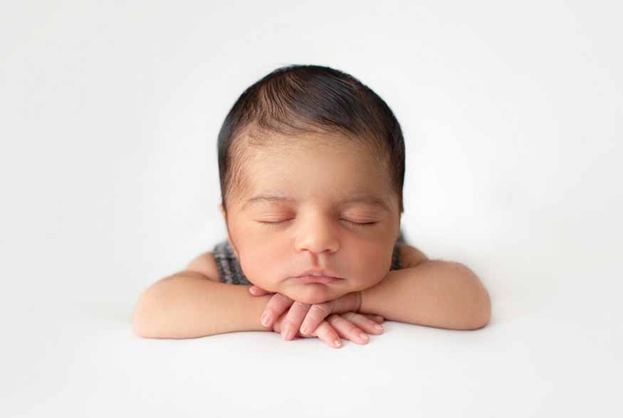 soft spot on newborn head